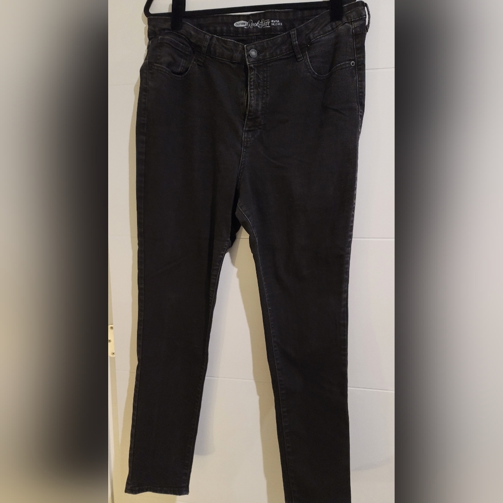 Old Navy High Rise Rockstar Skinny Jeans